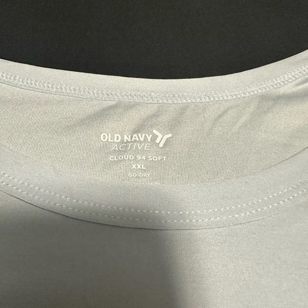 Old Navy women’s active tunic top - Picture 2 of 5